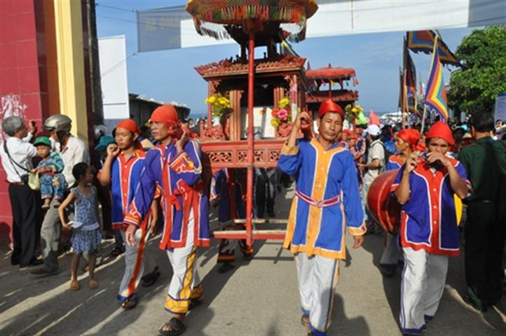 ພິທີຕ້ອນຮັບໃບຢັ້ງຢືນ ປູຊະນີຍະສະຖານ, ມໍລະດົກ ແລະ ພິທີອາໄລ ຫາທະຫານ ຮ່ວາງຊາ